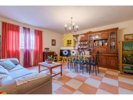 CHALET ADOSADO EN VENTA EN NOVÉS photo 0