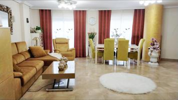 Venta Piso con garaje con 4 dormitorios en zona antigua Lonja Cartagena photo 0