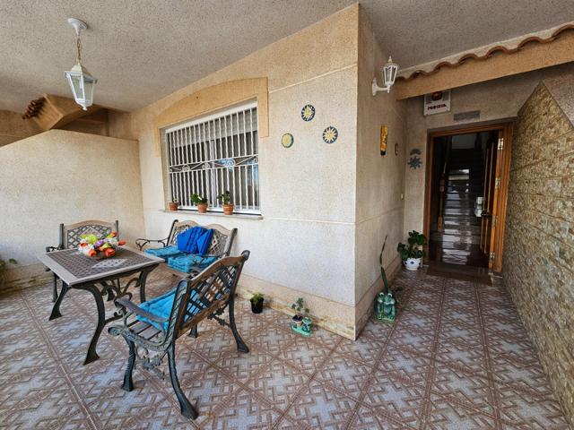 Dúplex muy luminoso en zona Residencial photo 0