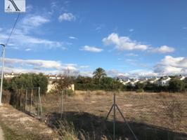 SOLAR URBANIZABLE EN ZONA LA FONT photo 0