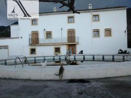 INCREIBLE MASIA EN BUEN ESTADO EN AGRES photo 0