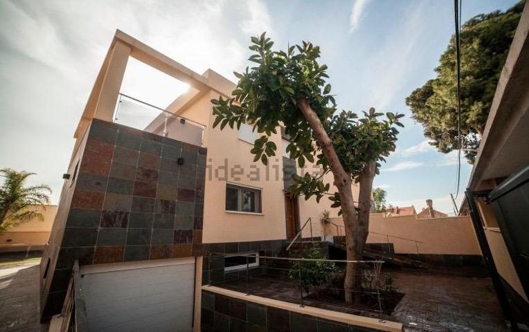 ESTUPENDO BUNGALOW CON PISCINA PRIVADA photo 0