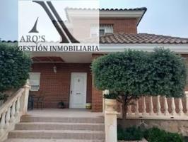 ESTUPENDO CHALET EN SAN VICENTE DEL RASPEIG URB VILLAMONTES photo 0