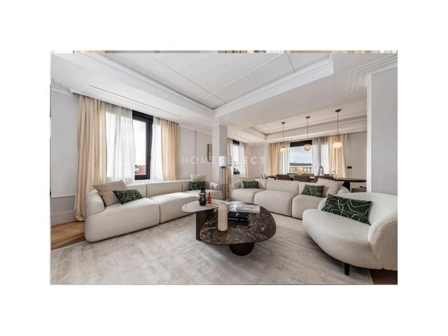 Piso En venta en Madrid photo 0
