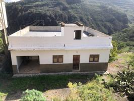 Casa en venta en Santa María de Guía de Gran Canaria photo 0