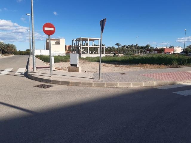 TERRENO URBANO ESQUINA EN ZONA AUDITORIO photo 0