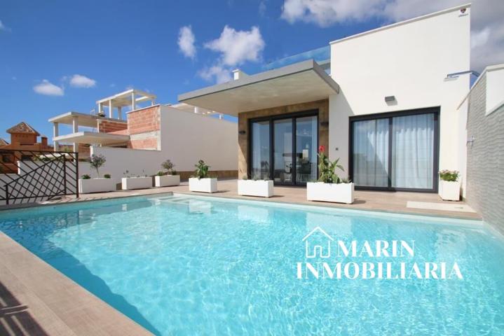 VILLA CON PISCINA PRIVADA EN SAN MIGUEL DE SALINAS photo 0