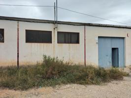 ALMACEN O NAVE EN CREVILLENTE photo 0