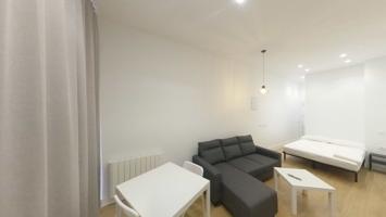 Loft En alquiler en Calle De Fenelón, 5, San Blas, Madrid photo 0