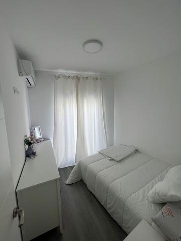 Piso En alquiler en Calle De Las Fraguas, 26, Barajas, Madrid photo 0