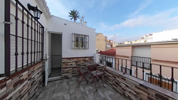 Unifamiliar Pareada En alquiler en Calle Arganda, 46, Carretera De Cádiz, Málaga photo 0