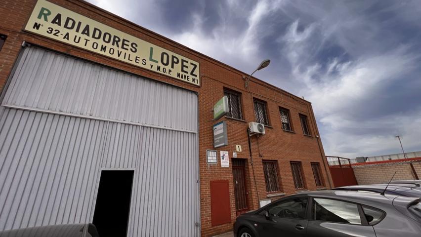 PARQUE EMPRESARIAL LOS JARDINES photo 0