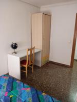Se alquila habitación individual en piso compartido en el norte de Castellón. photo 0