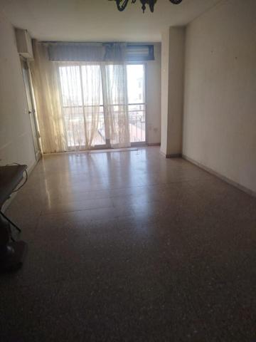 Se vende Piso 3ro en zona Pau Lledó photo 0