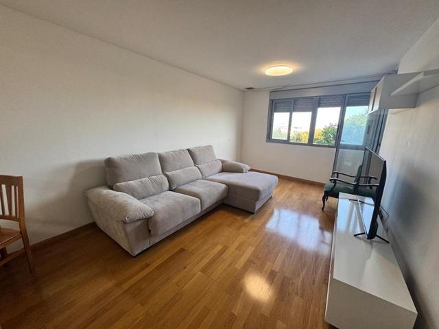 Piso 132 m2 Avda. Hermanos Bou photo 0