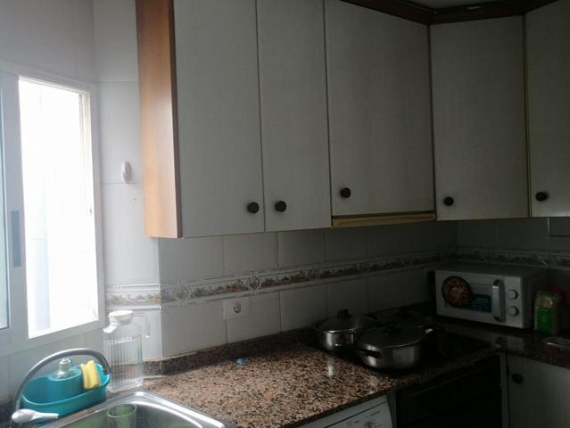 Se vende 2º piso sin ascensor en zona Hospital Provincial. photo 0