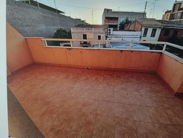 Se vende 1er. piso con ascensor y garaje en Alquerias. photo 0