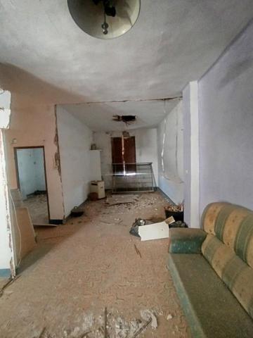 Se vende casa para reformar en Alquerías. photo 0