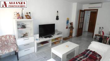 Piso en venta en Málaga de 80 m2 photo 0