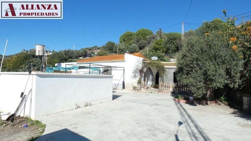 Casa De Pueblo en venta en Cártama de 66 m2 photo 0