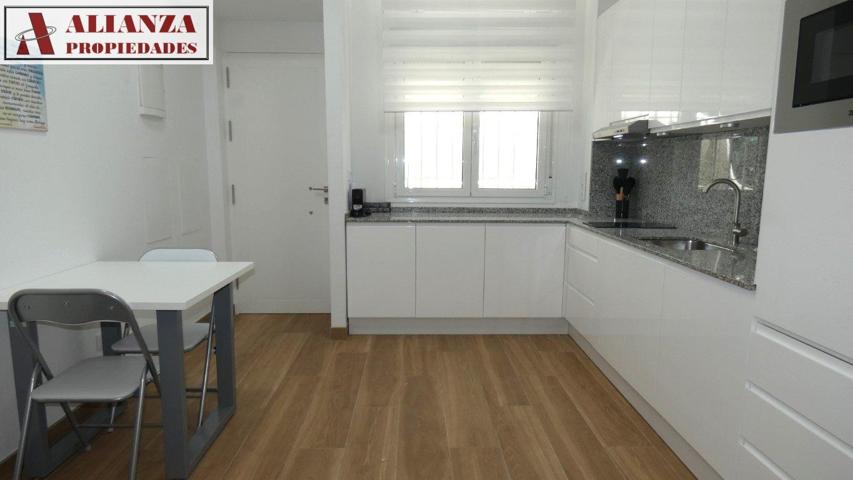 Estudio en alquiler en Málaga de 40 m2 photo 0
