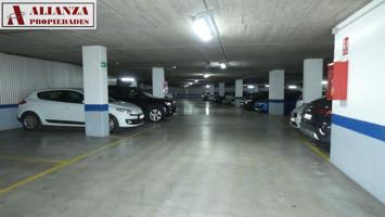 Plaza De Parking en venta en Málaga de 12 m2 photo 0