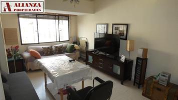 Piso en venta en Málaga de 78 m2 photo 0