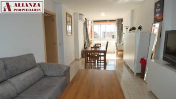 Piso de 3 dormitorios con aparcamiento y vistas despejadas photo 0