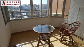 Piso exterior con terraza y garaje orientado al sur con vistas despejadas y photo 0