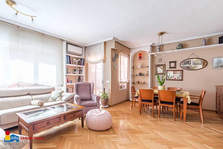 Unifamiliar Pareada En venta en Suroeste, Torrejón De Ardoz photo 0