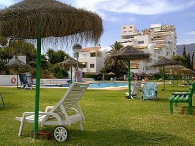 Alquiler de piso en Estepona photo 0