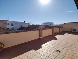 Ático sin muebles en armilla photo 0