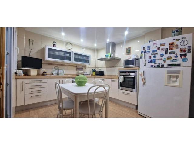 Casa en venta en Zona Ronda de Poniente-Avenidas Salobreña-Enrique Martín Cuevas photo 0