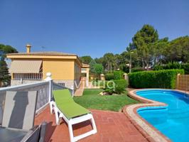 Chalet en venta en Montepilar, L'Eliana photo 0