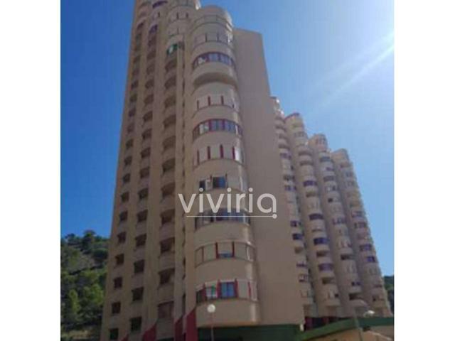 Piso en venta en la calle Viena, Benidorm photo 0