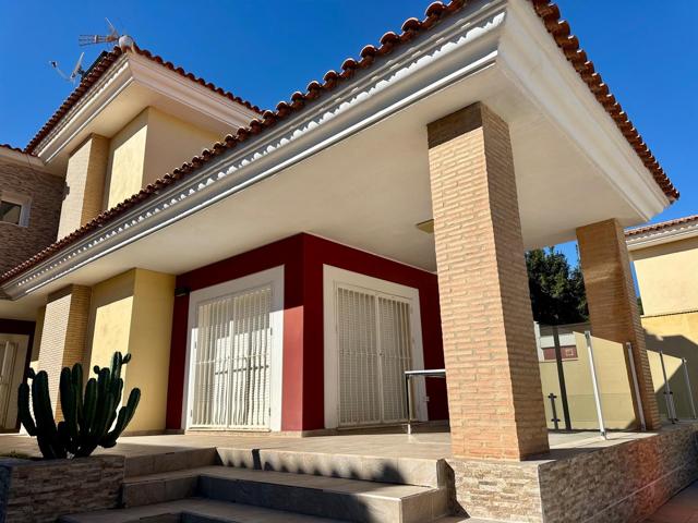 Vivienda disponible en urb. Montesano photo 0
