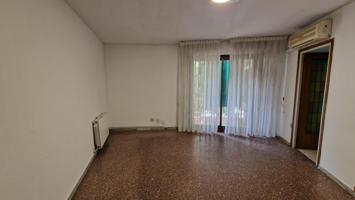 Piso - Hospitalet de Llobregat, l photo 0