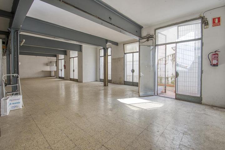 Local comercial - Hospitalet de Llobregat, l photo 0