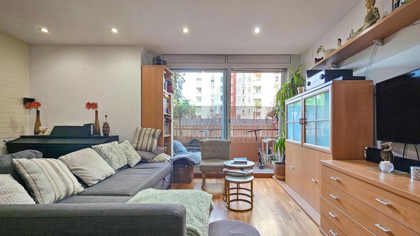 Piso - Barcelona photo 0