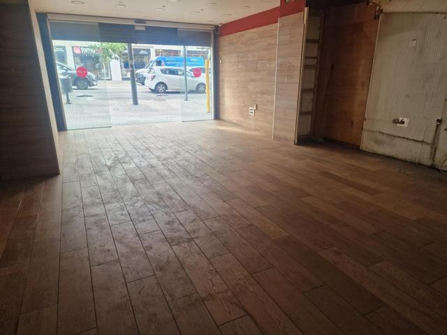 Local comercial - Barcelona photo 0