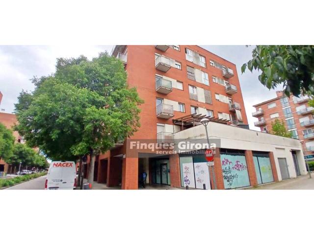 LOCAL EN VENTA EN LA MASSANA DE SALT (ANTIGUA CAIXABANK) photo 0