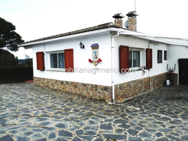 Casa En venta en Vidreres photo 0