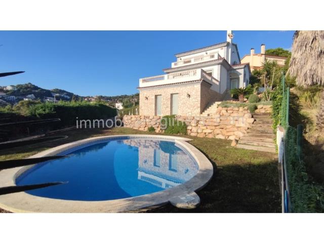 Villa En venta en Lloret De Mar photo 0