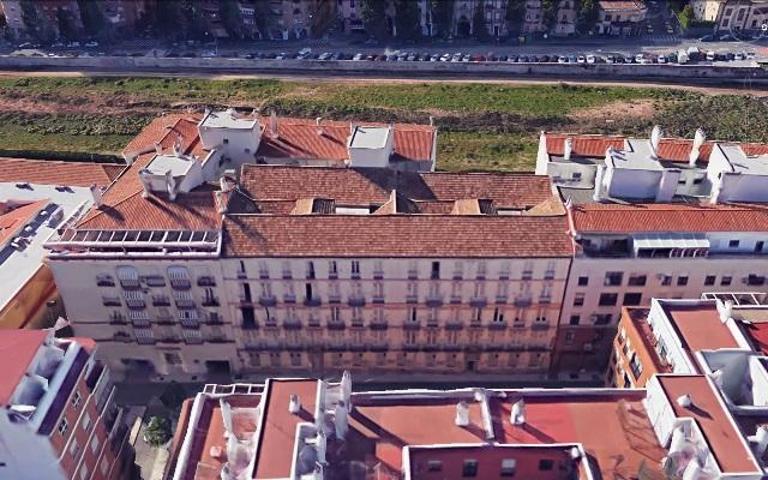 Edificio en venta en Málaga de 2850 m2 photo 0