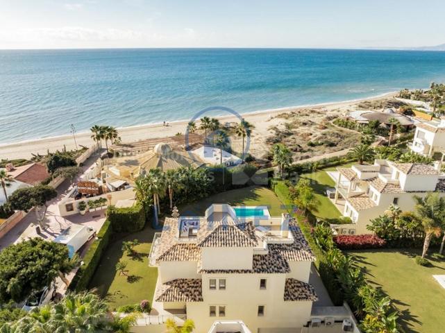 Villa en venta en Las Chapas, Marbella Este photo 0