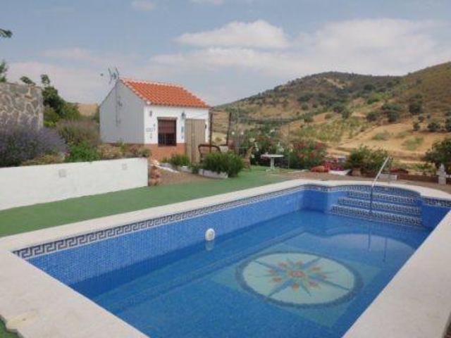 Finca Rústica en venta en Villanueva del Rey de 1270 m2 photo 0