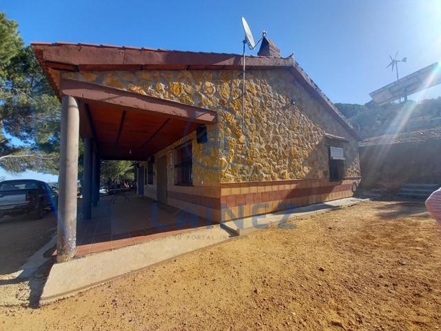 Finca Rústica en venta en Villanueva del Rey de 120000 m2 photo 0