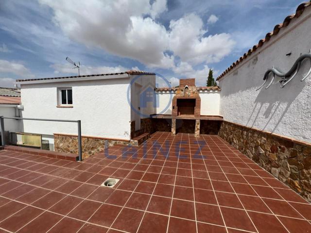 Casa para terminar a tu gusto en Peñarroya photo 0