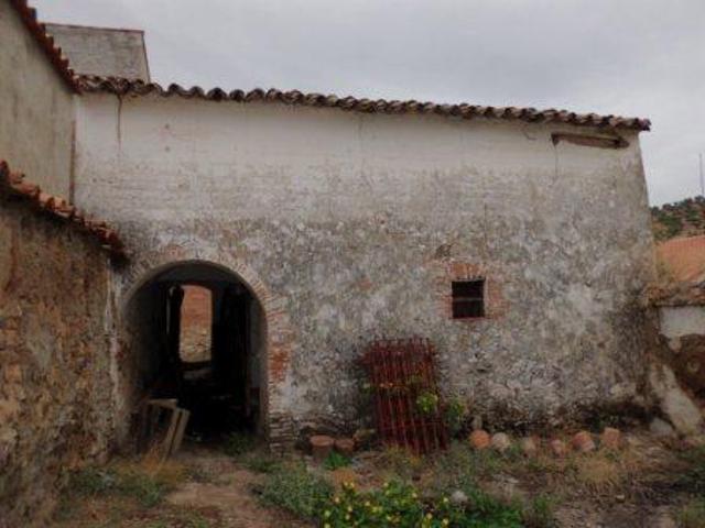 Terreno en venta en Villanueva del Rey de 120 m2 photo 0