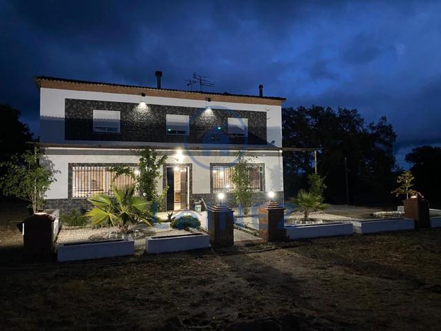 Finca Rústica en venta en Alcaracejos de 30000 m2 photo 0